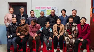 绿耕社工为妈妈们培训