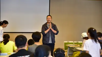 豪哥带领下的“兰州夜话”