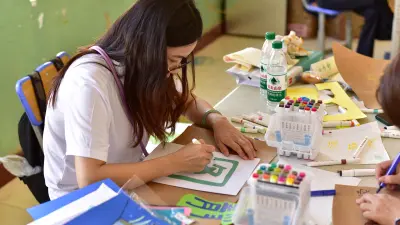 奋力的环境创设